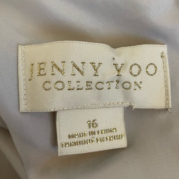 Jenny Yoo Kora Modern One Shoulder Chiffon Dress, Cloud, Size 16 - Picture 8 of 10